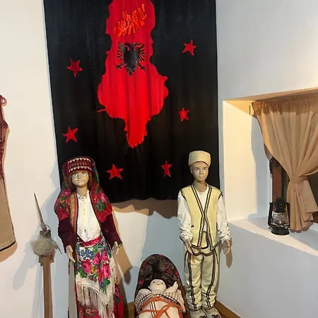 Sofra Mirditore 캠프장 *